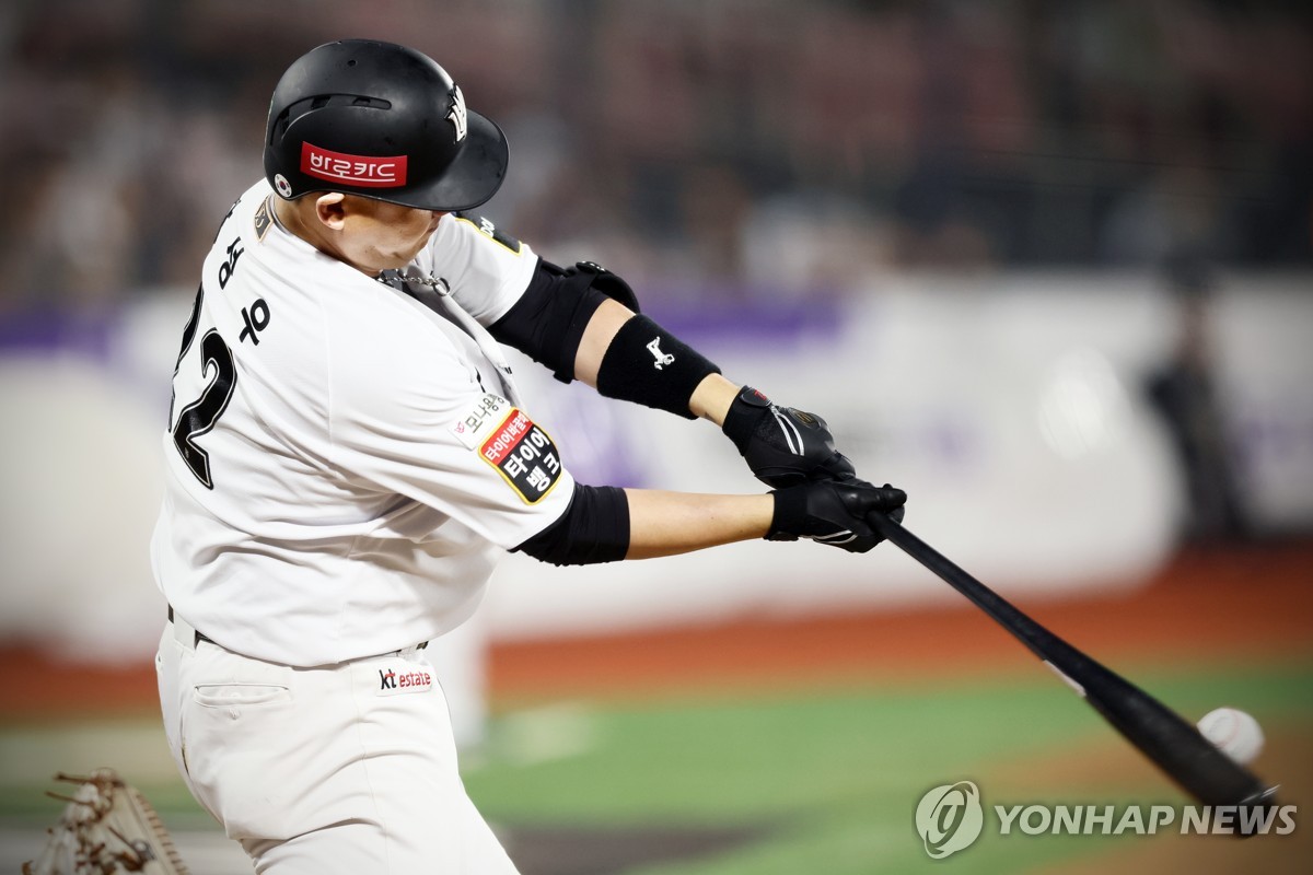 拉齐奥意甲前12轮8胜，队史顶级联赛同期仅次于17/18赛季