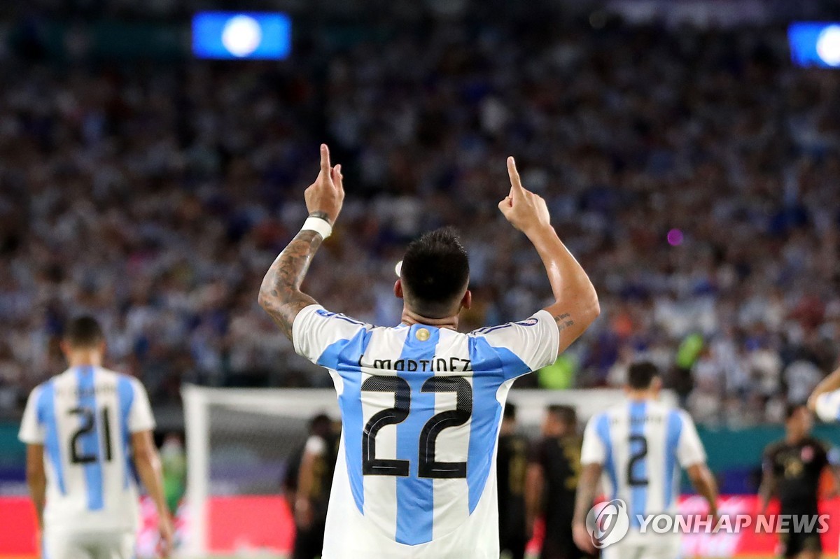 恒大足校：U14小将江承恩被赫塔费球探邀请参加试训